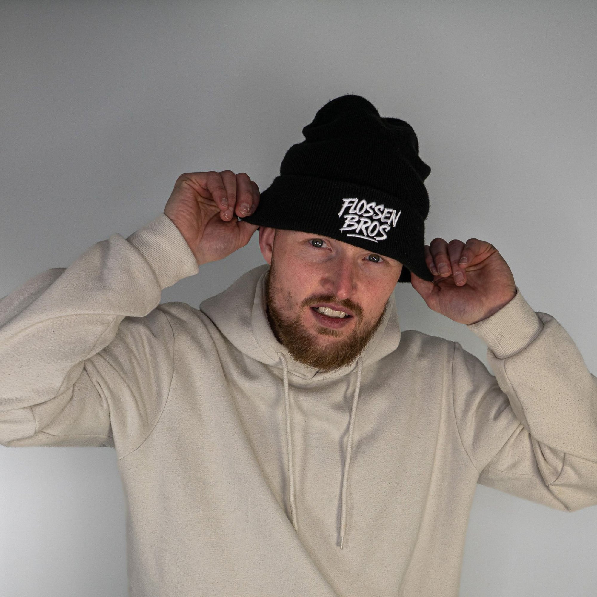 FlossenBros Beanie